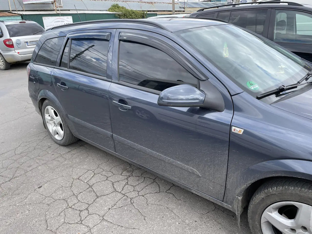 Window Deflectors WG (4 pcs, HIC) for Opel Astra H 2004-2013 - image 4