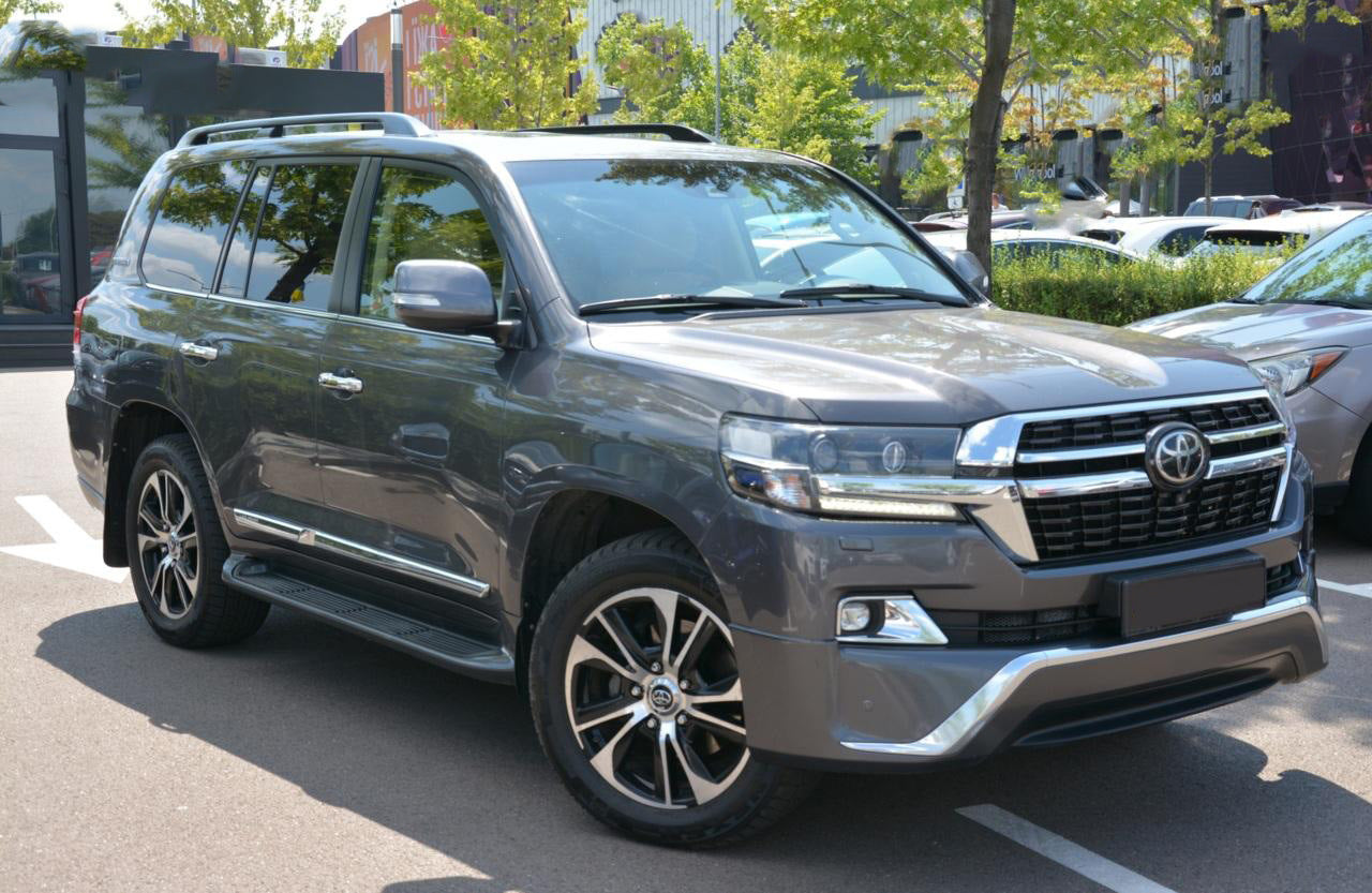 Facelift conversion kit from LC200 2008-2015 to 2016 Executive for Toyota Land Cruiser 200 2007-2021 - image 7