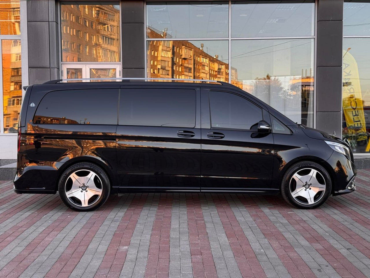 Body Kit Set (Maybach Type-A with Hood) for Mercedes Vito/V-class W447 2014- - image 20