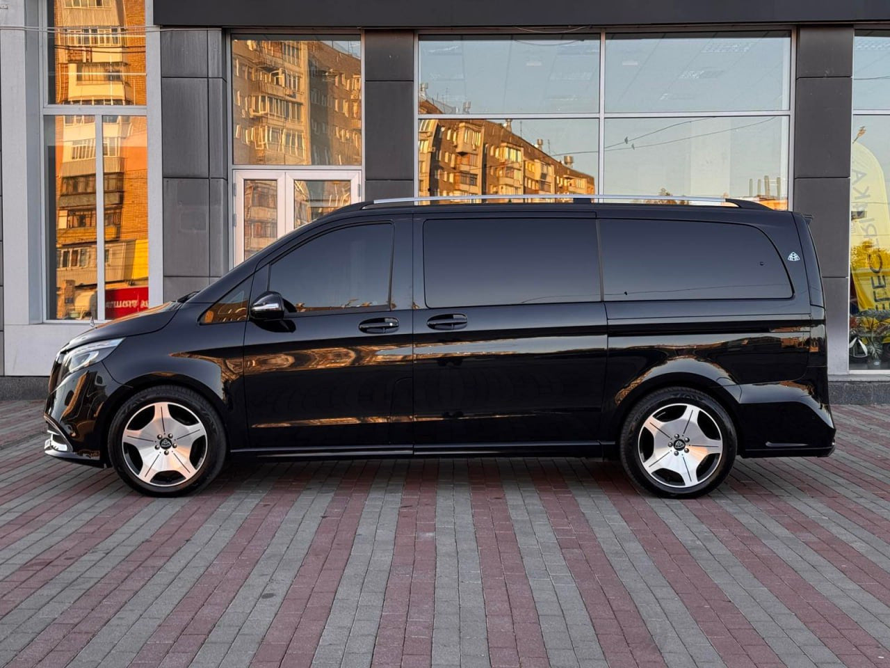 Body Kit Set (Maybach Type-A with Hood) for Mercedes Vito/V-class W447 2014- - image 23