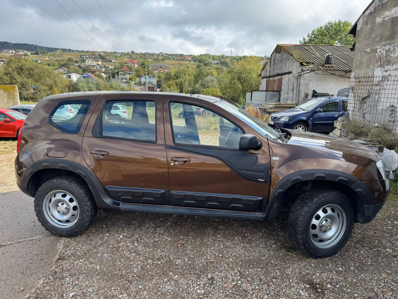 Upper Door Moldings (2pcs) for Dacia Duster 2008-2018 - image 1