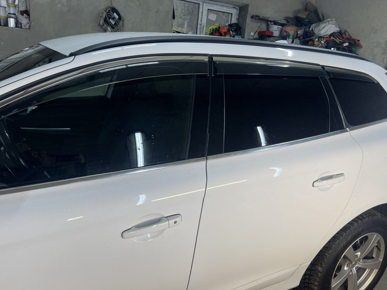 Window Deflectors with Chrome Trim Niken Luxury (6 pcs) for Volvo XC60 2009-2017 - image 4