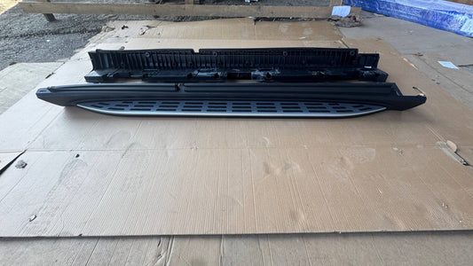 Clearance Side steps (no mounting hardware, 2 pcs, OEM) for Mercedes GLE W167 2018- - image 2