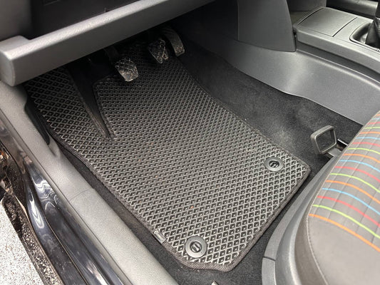 EVA Floor Mats (HB, 3/5-Door, Black) for Volkswagen Polo 2001-2009 - image 1