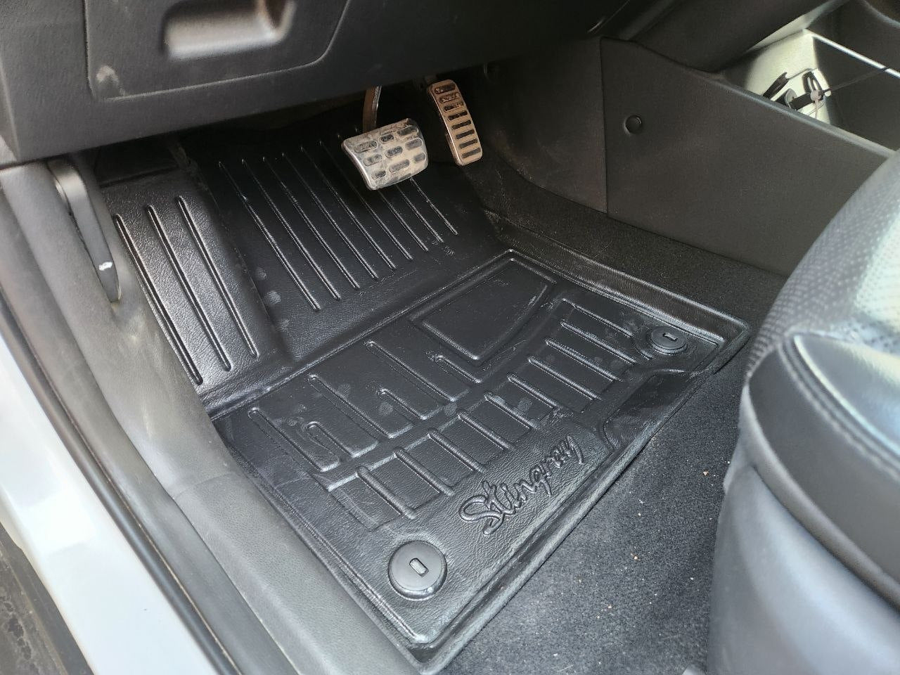 Rubber Floor Mats Stingray 3D Electric (Europe) (5 pcs, Polyurethane) for Hyundai Kona 2017-2023 - image 8
