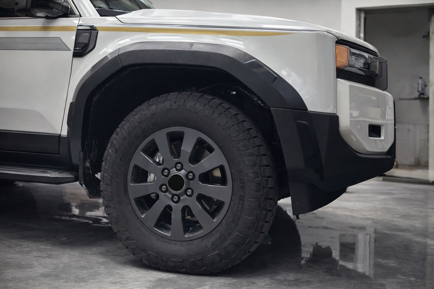 Fender Flares Kit (12 pcs) for Toyota Land Cruiser Prado 250 2023- - image 2