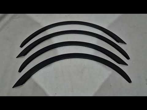 Fender flares (4 pcs, black) for Fiat Punto Grande/EVO 2006-2018 - video 1