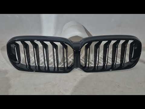 M-Look V1 Kidney Grilles (2021-2023, Gloss Black) for BMW 5 Series G30/G31 2017-2023 - video 1