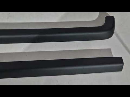 Bed Rail Cap EuroCap (2021+, 2 pcs) for Toyota Hilux 2015- - video 1