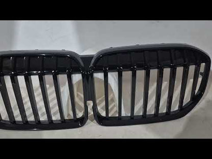 Kidney Grilles 1 Bar (2019-2022, Gloss Black) for BMW 7 Series G11/G12 2015-2022 - video 1