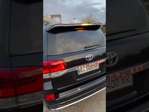 LED Trim Above License Plate (2016+) for Toyota Land Cruiser 200 2007-2021 - video 1