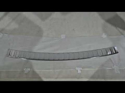 Rear bumper protector Carmos stainless steel matte for Renault Rafale 2024- - video 1