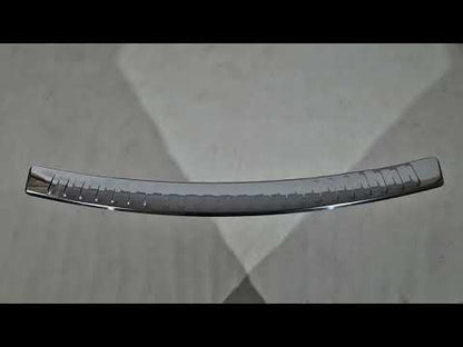 Rear bumper protector with edge Carmos V2 (stainless steel) for Volkswagen Golf Plus 2004-2014 - video 1