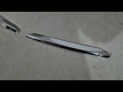 Stainless steel front bumper protectors (2009-2013, 2 pcs) for Skoda Yeti 2009-2017 - video 1