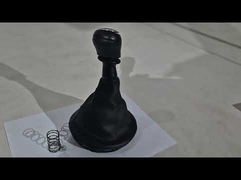 Gear shift boot with knob (6-speed) 7h0711113c for Volkswagen T5 2010-2015 - video 1