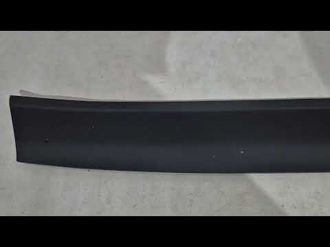 Bonnet Guard Short (EuroCap) for Renault Trafic 2001–2015 - video 1