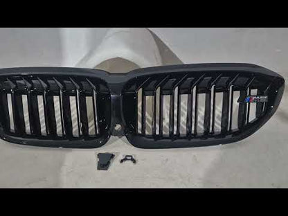M-Look V1 Kidney Grilles (2018-2022, Gloss Black) for BMW 3 Series G20/G21 2018- - video 1