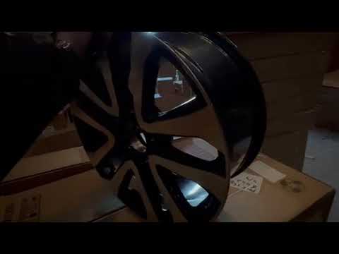 Alloy Wheels R20 (Design 2016, Set of 4) for Toyota Land Cruiser 200 2007-2021 - video 1