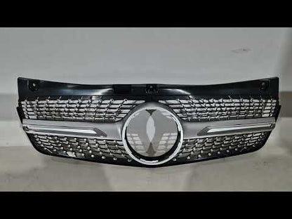 Front Grille Diamond Silver (2010-2014) for Mercedes Vito W639 2004-2014 - video 1