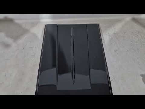 Hood Scoop (Gloss) for Renault Duster 2024- - video 1
