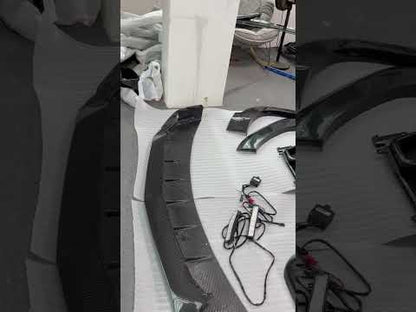LRT Carbon Body Kit for Cadillac Escalade 2020- - video 1