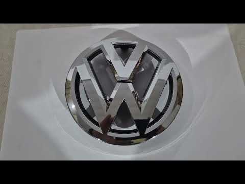 Front badge 1T0 853 601E for Volkswagen Caddy 2010-2015 - video 1