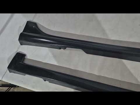 DPT Side Skirts (primed for painting) for Renault Fluence 2009-2016 - video 1