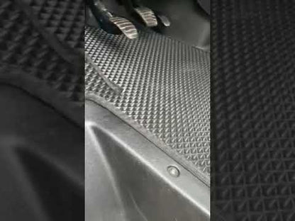EVA Floor Mats (black) for Renault Master 2011-2023 - video 1