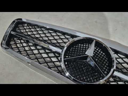 AMG front grille for Mercedes C-class W203 2000-2007 - image 1