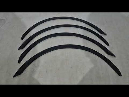 Fender trims (4 pcs, black) for Ford Mondeo 2000-2007 - video 1