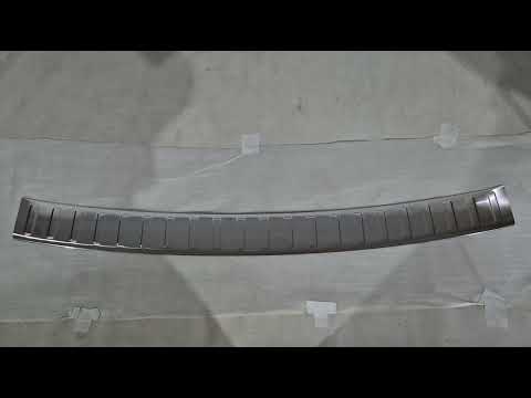 Rear bumper protector Carmos stainless steel matte for Porsche Cayenne 2010-2017 - video 1