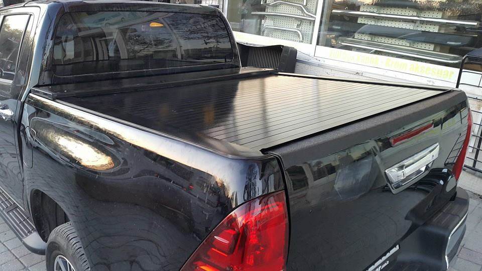 Rollbox Omback for Toyota Hilux 2015↗ - Reelken Auto