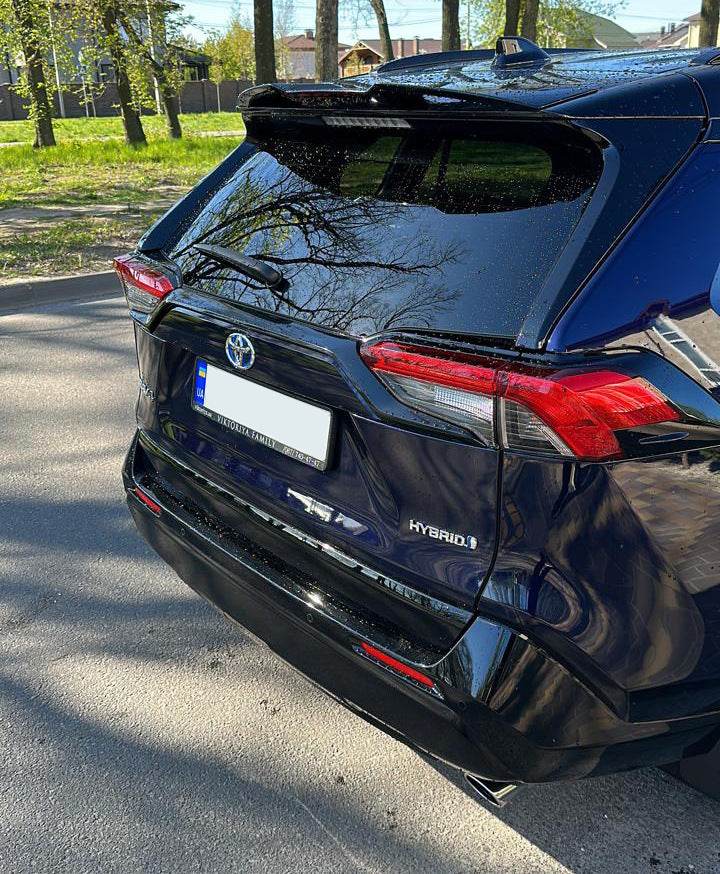 Spoiler (black) for Toyota Rav 4 2019- - Reelken Auto