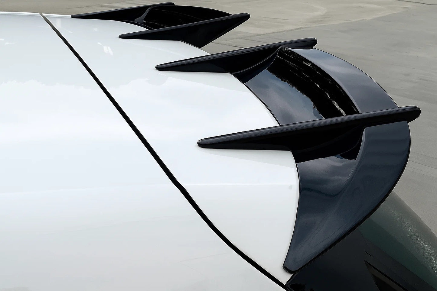 Spoiler DPT V-7 (HB, Gloss Black) for Volkswagen Golf 7/E-Golf 2012-2020 - image 1