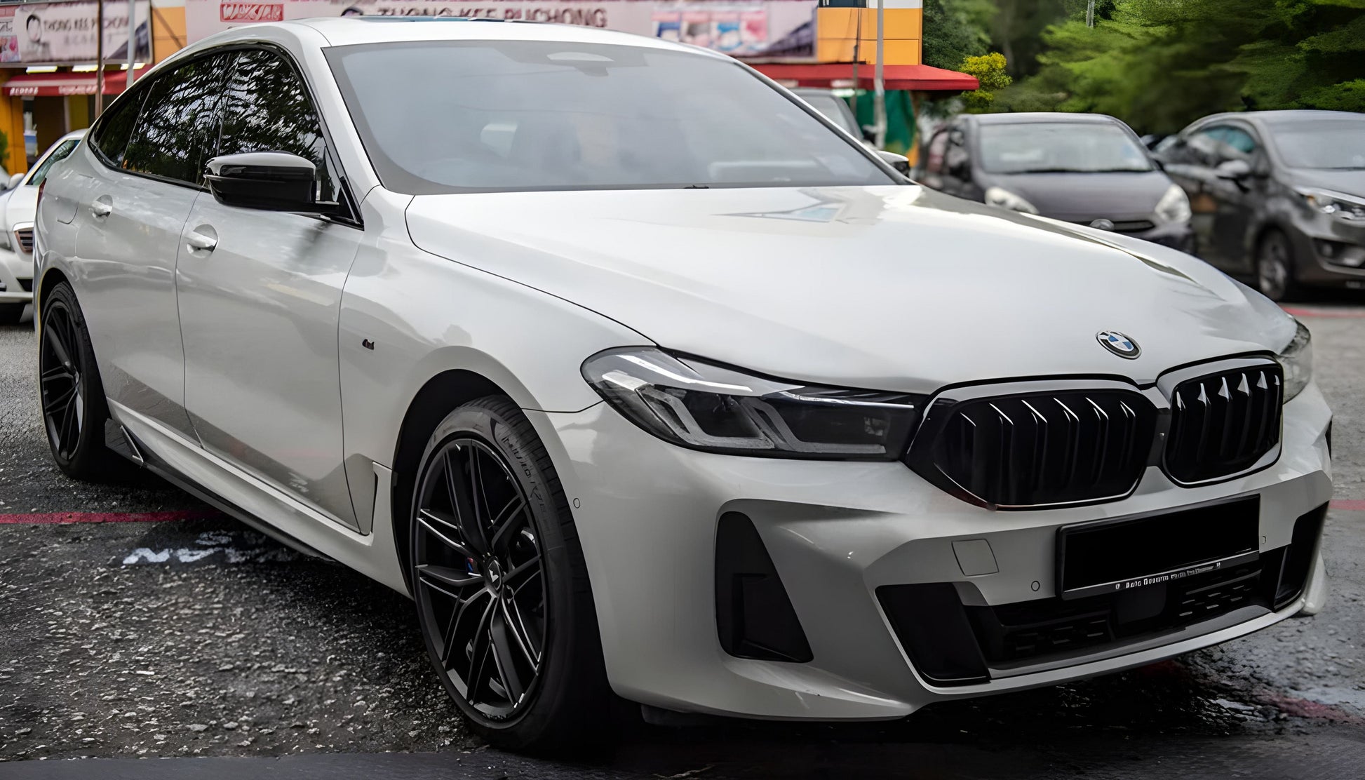 M-Look Kidney Grilles (2020-2023, Gloss Black) for BMW 6 Series G32 2017- - image 1
