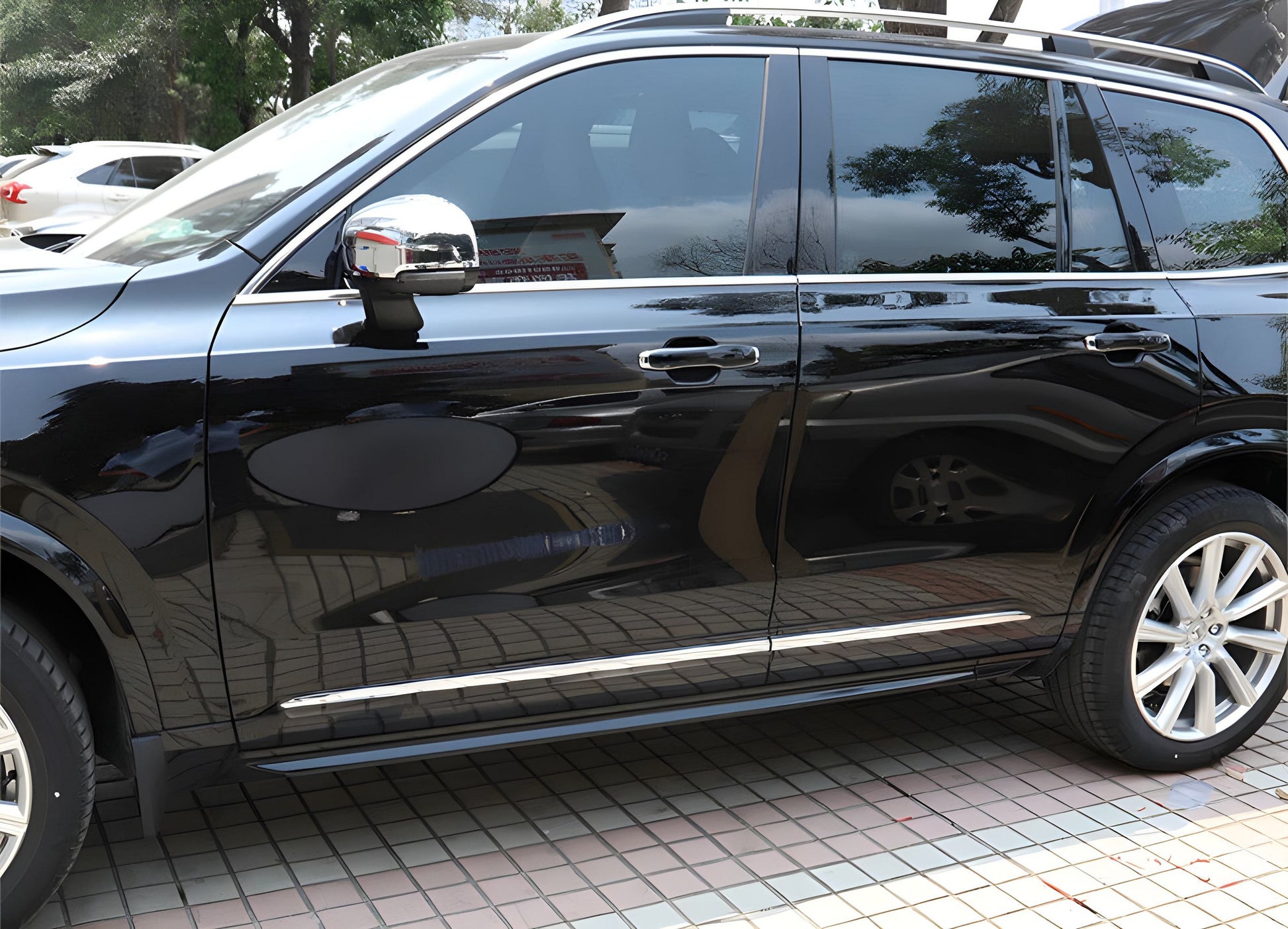Chrome Door Moldings (4 pcs, Stainless Steel) for Volvo XC90 2002-2014 - image 1