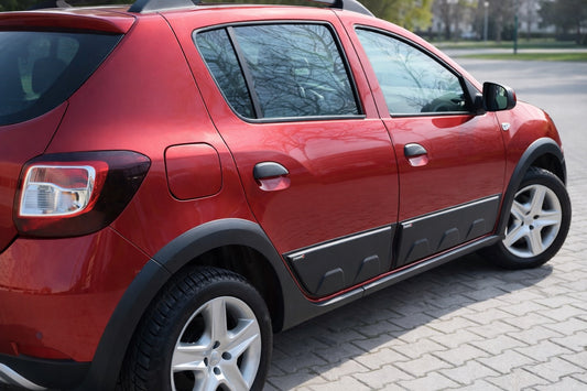 Door Moldings (4 pcs, ABS) for Renault Sandero 2013-2022 - image 1