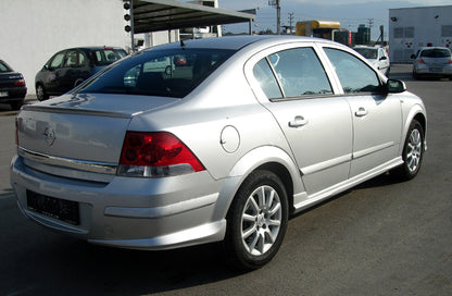 Rear lower trim Sedan (primed for painting) for Opel Astra H 2004-2013 - image 2