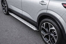 Side Steps Shining V1 (2 pcs, Aluminum) for Nissan Qashqai 2021- - image 1