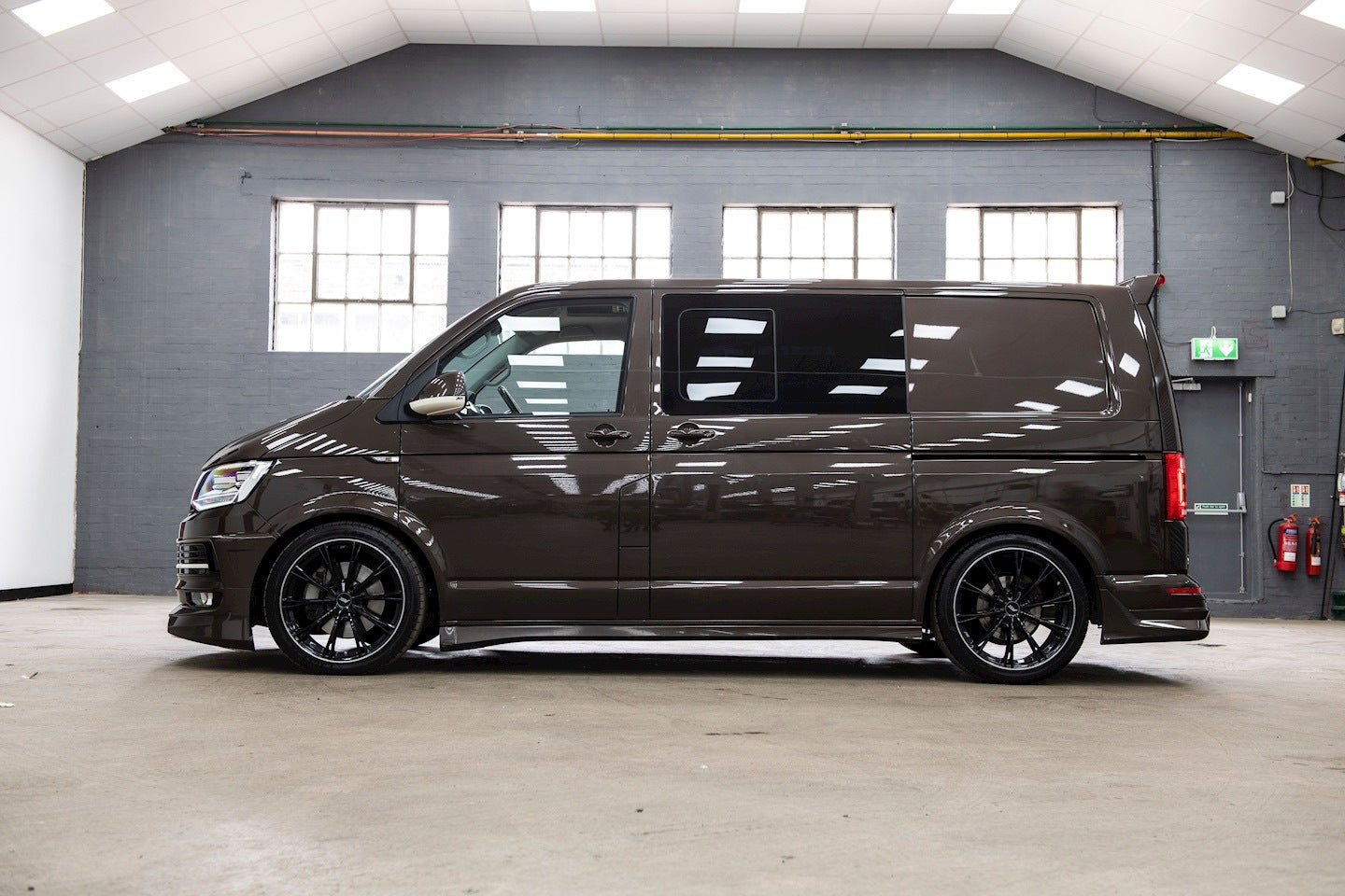 ABT Original Side Skirts (short wheelbase) for Volkswagen T5 2010-2015 - image 2