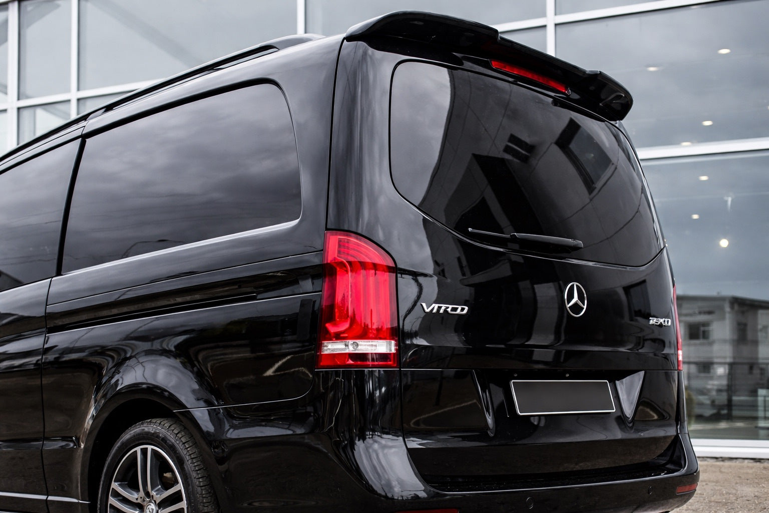 DPT Spoiler (Gloss Black) for Mercedes Vito/V-class W447 2014- - image 1