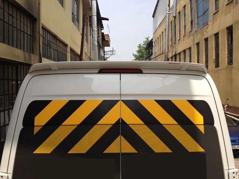 Anatomico Rear Spoiler (primed for painting) for Volkswagen LT 1995-2006 - image 1