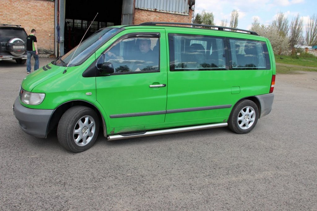 The side tube (2 PCs., stainless.) for Mercedes Vito W638 1996-2003 - image 2