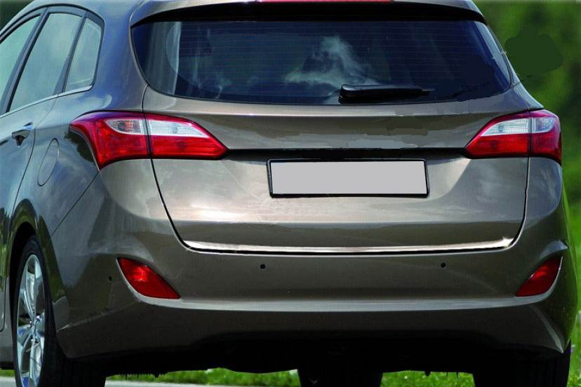 The edge of the trunk (SW, stainless) for Hyundai I-30 2012-2017 - Reelken Auto