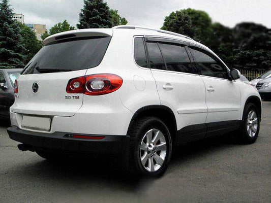 Window vents with chrome molding (4 pieces, HIC) for Volkswagen Tiguan 2007-2016 - Reelken Auto