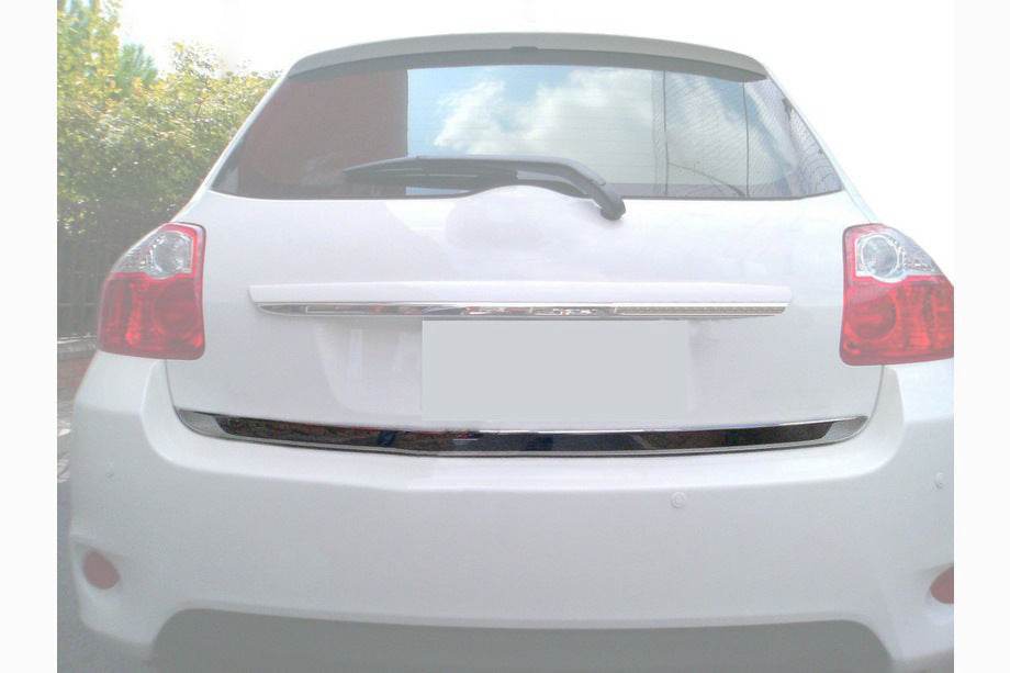 The edge of the trunk (stainless) for Toyota Auris 2007-2012 - Reelken Auto