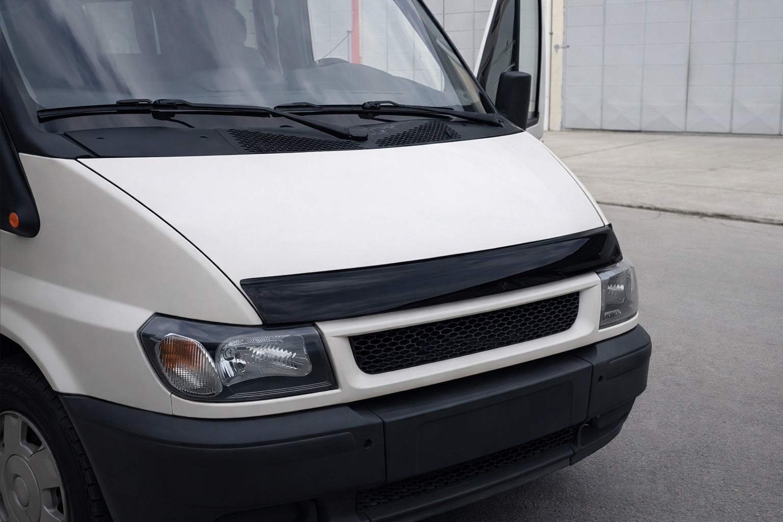 Hood Deflector 2000-2006 EuroCap for Ford Transit 2000-2014 - image 1