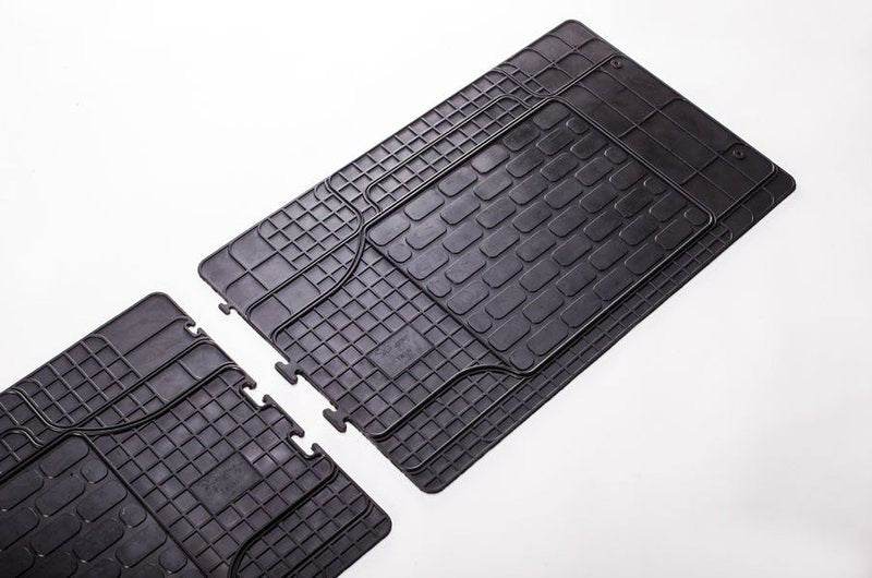 Rear mats (2 pcs, Stingray Premium) for Nissan NV400 2010-2024 - Reelken Auto