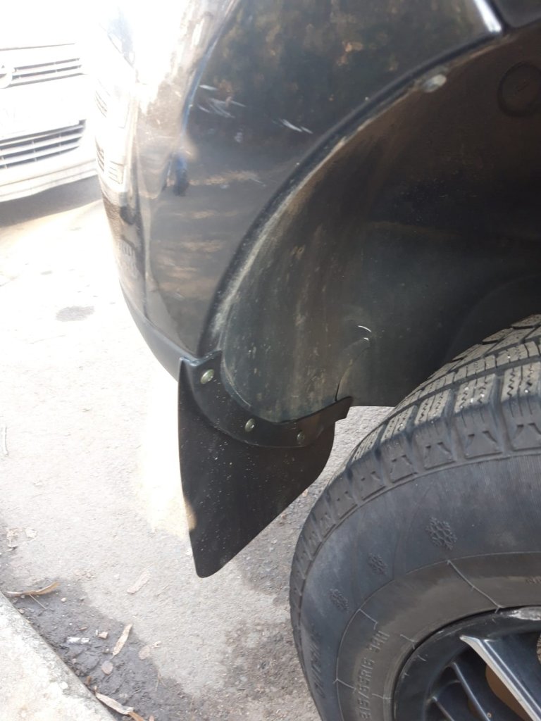 Premium Mud Flaps (4 pcs) for Dacia Duster 2008-2018 - image 5