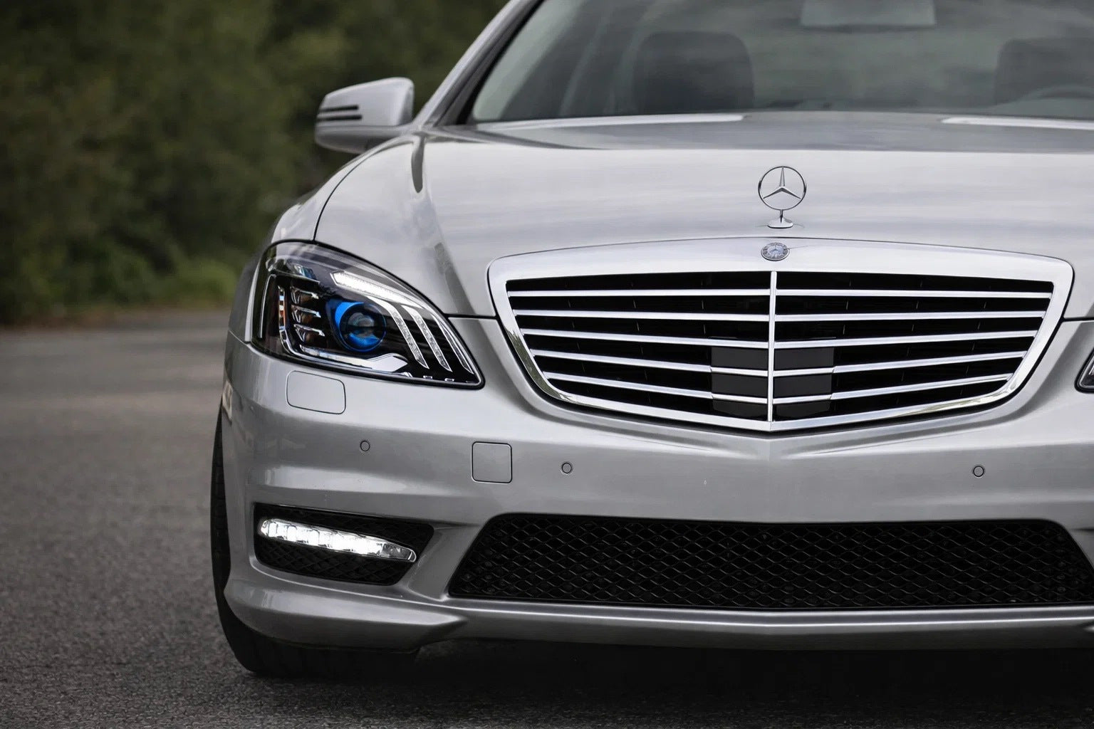 Facelift Headlights (Maybach X222 Design) for Mercedes S-сlass W221 2005-2013 - image 3